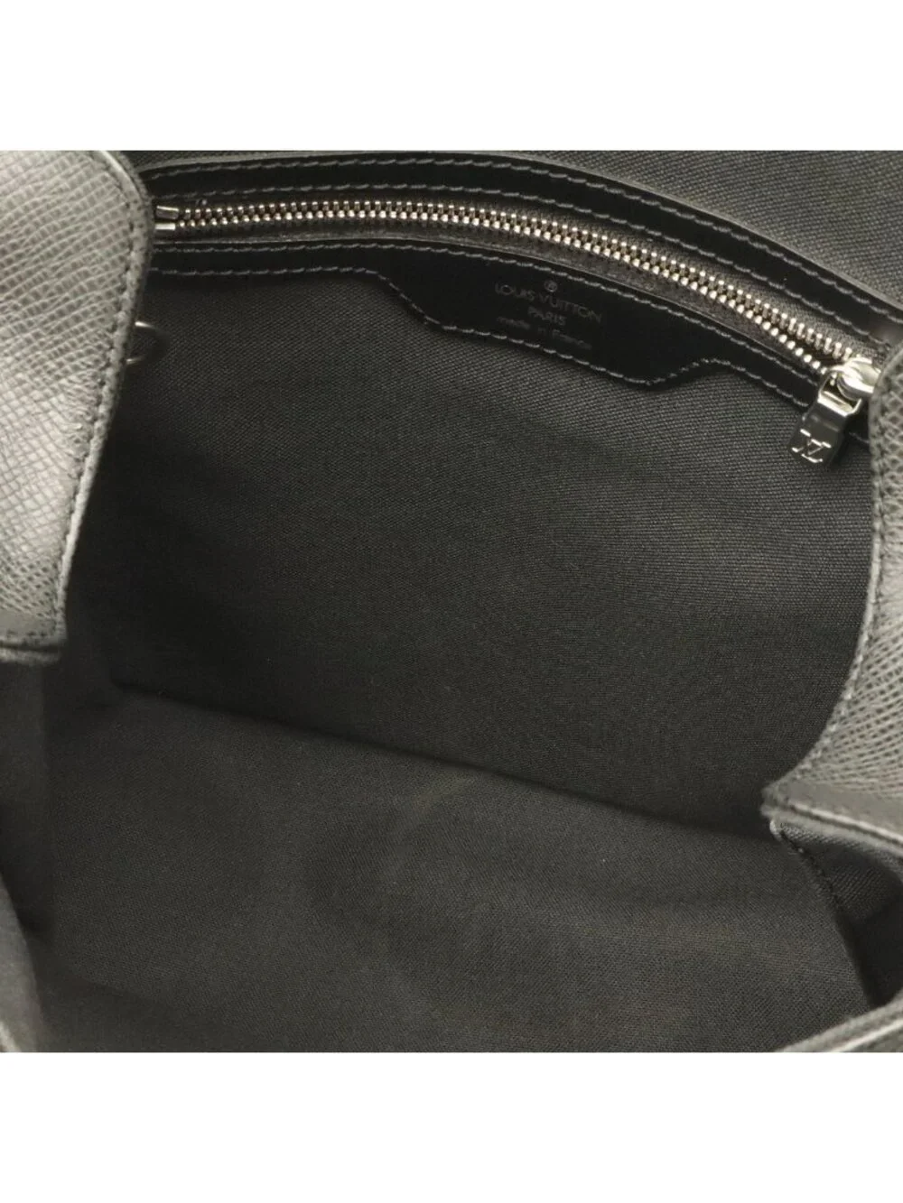 Louis Vuitton Taiga Shoulder Bag Crossbody Leather Ardoise Black